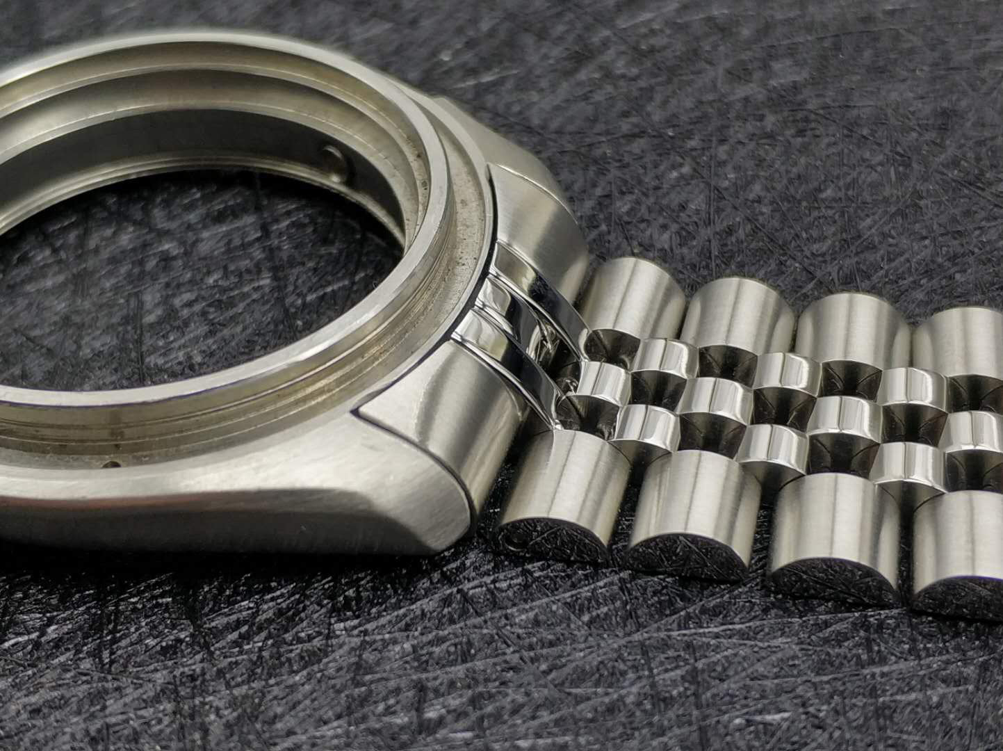 SEIKO SKX009/007 GENUINE Jubilee Bracelet (Original Unworn), lugs & pins  22mm EUR 49,12 - PicClick IT
